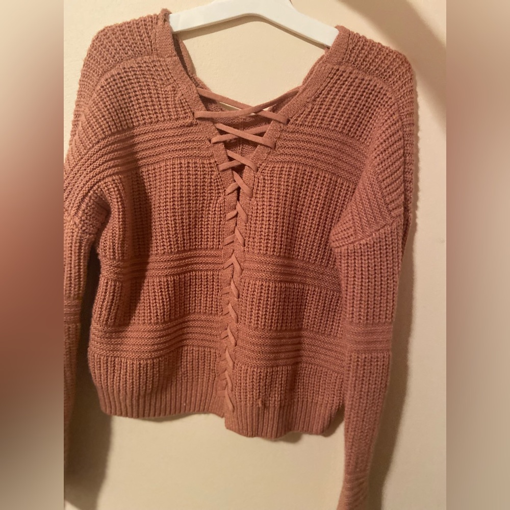 Pink sweater - Picture 3 of 3